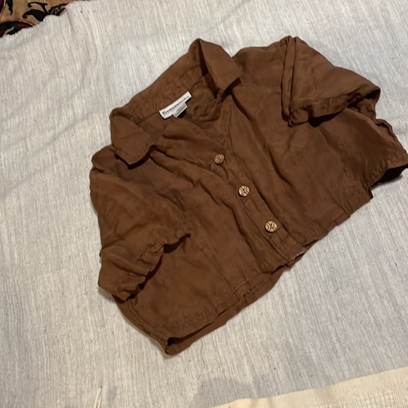 Serengeti, Brown ~Linen Button Up~ DIY Crop Top, size medium - Picture 1 of 8